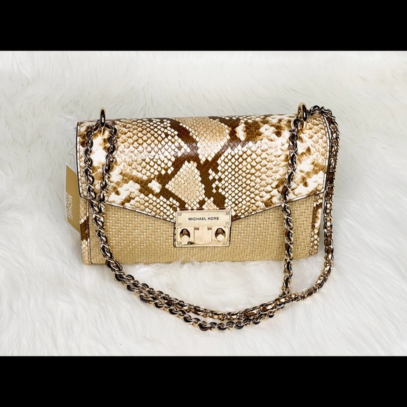 Michael Kors Crossbody - Picture 1 of 4